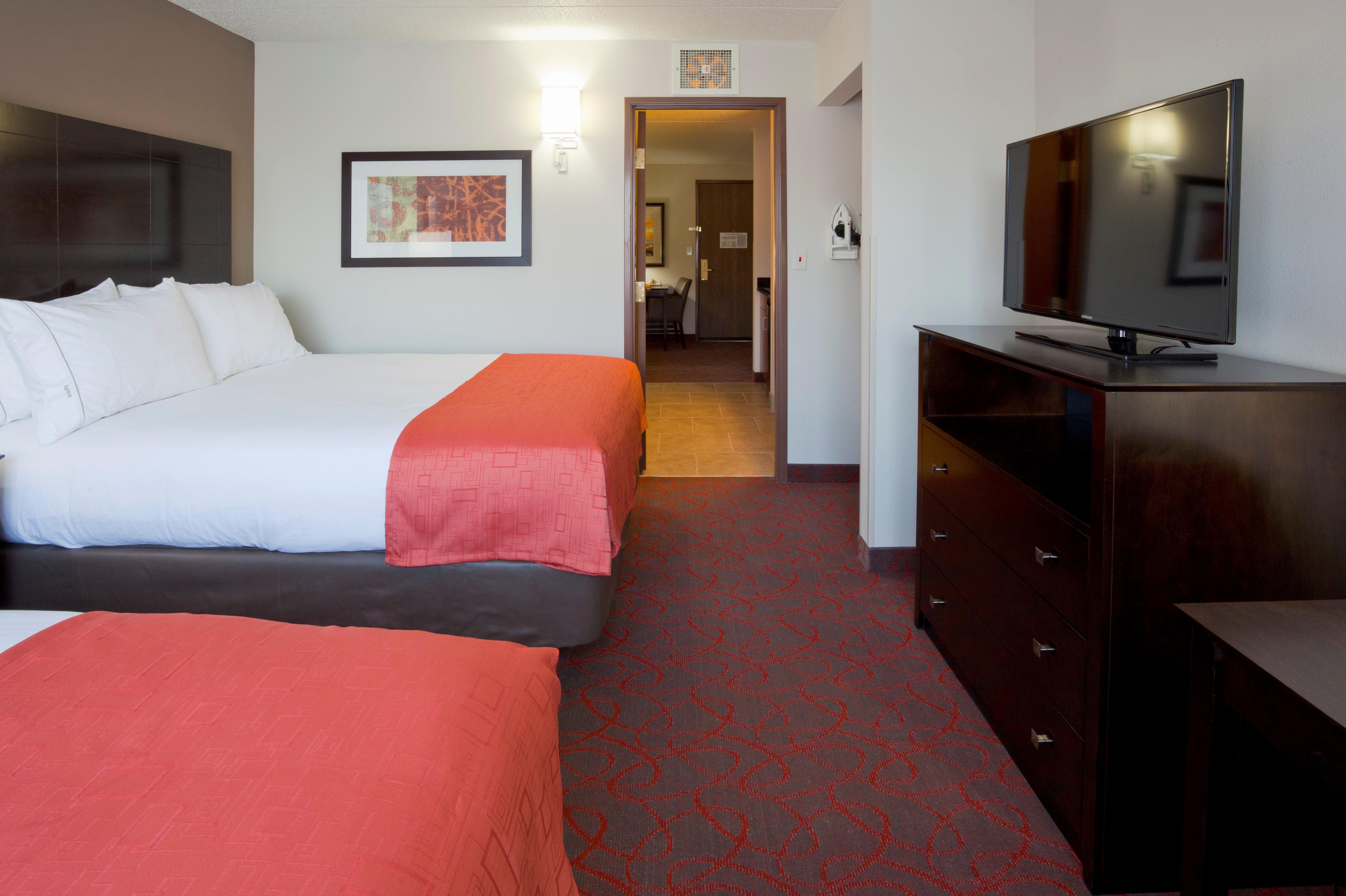 Holiday Inn Express & Suites Bloomington West By Ihg Eksteriør billede