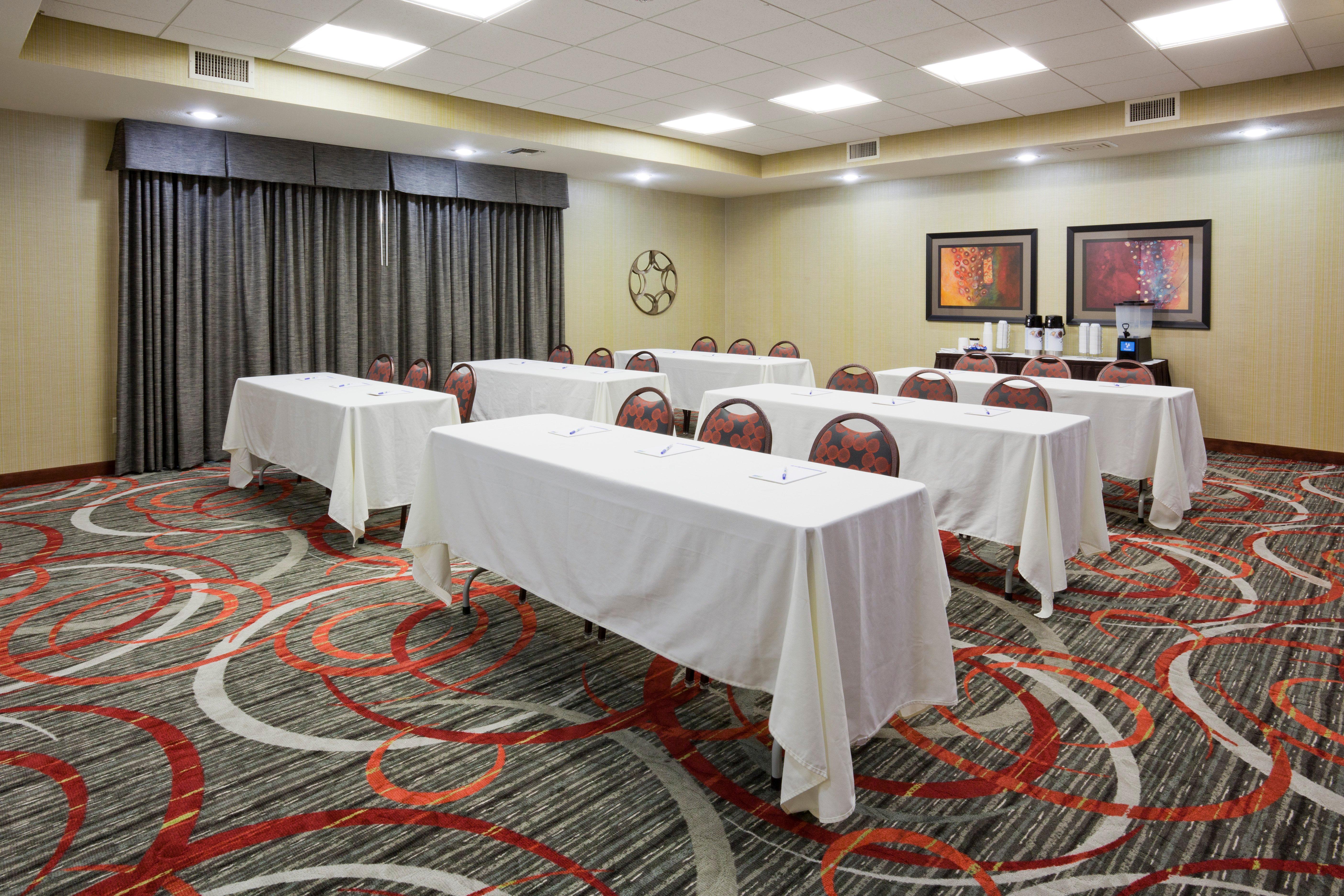Holiday Inn Express & Suites Bloomington West By Ihg Eksteriør billede